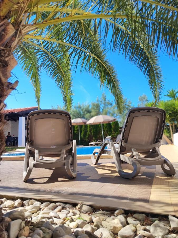 Villa Maya Liznjan Bagian luar foto