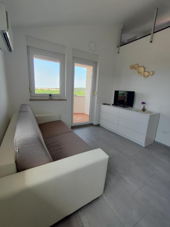 Villa Maya Liznjan Bagian luar foto